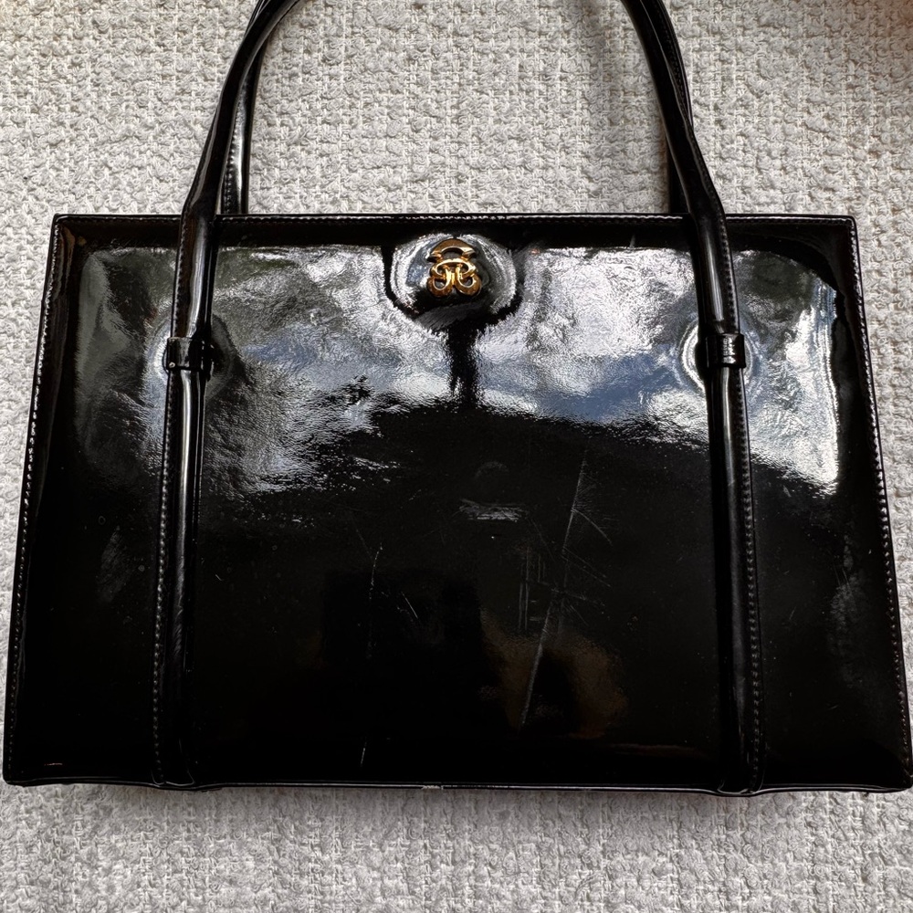 Vintage Black Patent Leather Handbag from the 60’s.